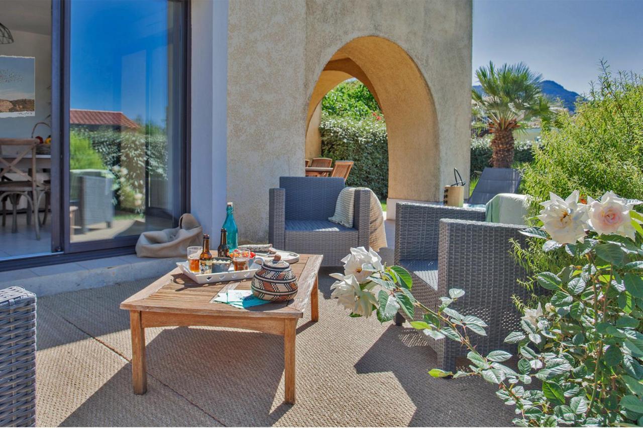 Location De Vacances Olivier Jardin Privatif Et Piscine Chauffee Partagee Calvi (Corsica) Exterior foto